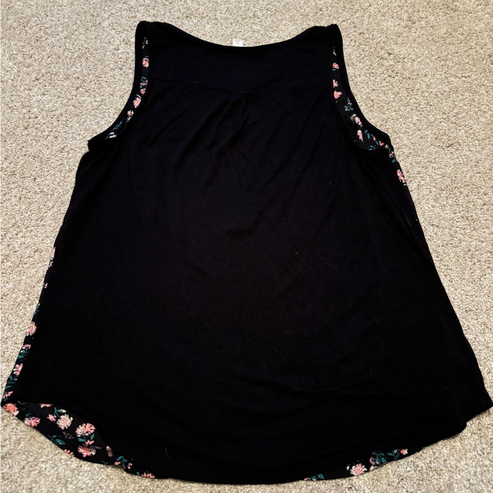 Floral and Striped Women's Tops Set - Picture 7 of 7